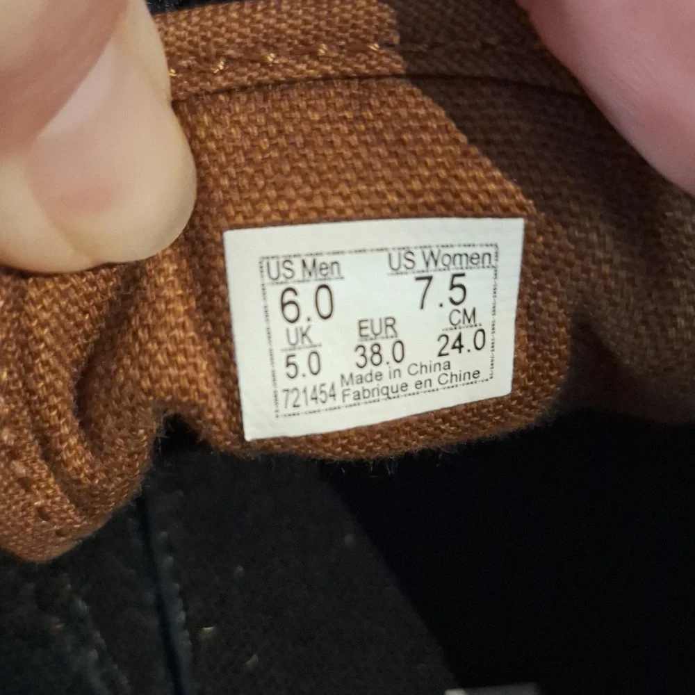 Vans chic sneakers